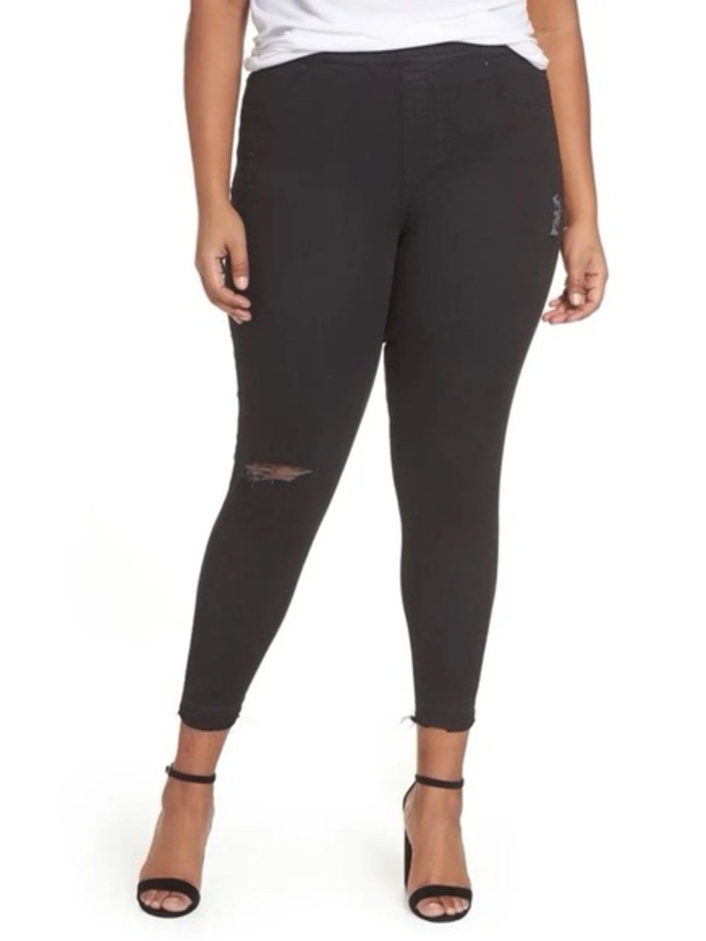 368. SPANX Black Ankle-Length Jeggings with Red Tags